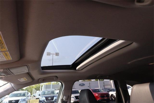 used 2020 Acura MDX car, priced at $20,975