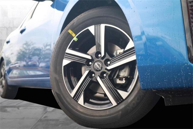 new 2025 Nissan Sentra car, priced at $22,880