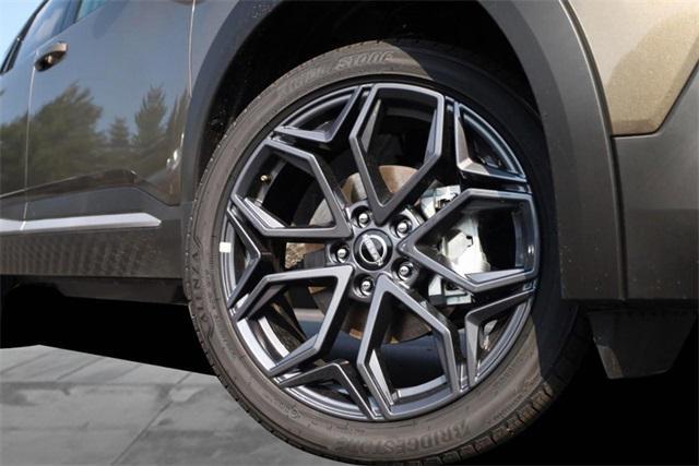 new 2025 Nissan Kicks car, priced at $28,215