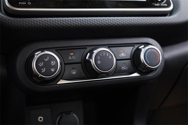 new 2025 Nissan Kicks car, priced at $21,660