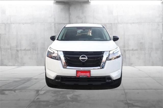 new 2025 Nissan Pathfinder car, priced at $31,475