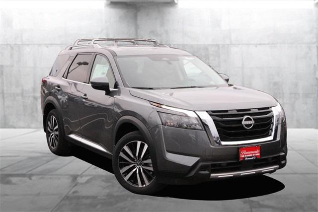 new 2025 Nissan Pathfinder car, priced at $49,425