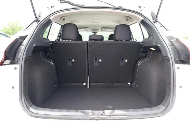 new 2025 Nissan Kicks car, priced at $21,660