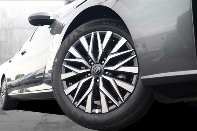 new 2025 Nissan Altima car, priced at $29,755