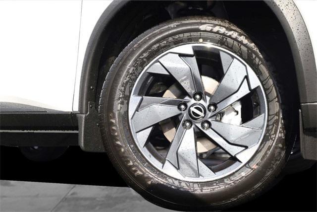 new 2025 Nissan Rogue car, priced at $31,335