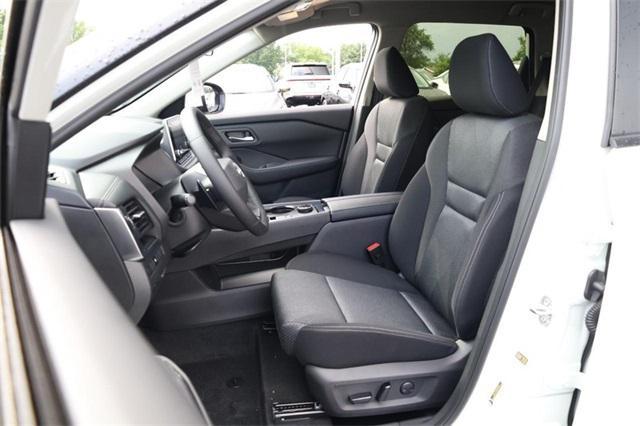 new 2025 Nissan Rogue car, priced at $31,335