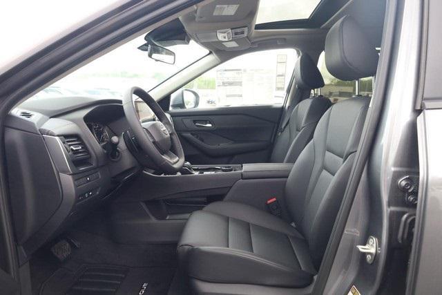 new 2025 Nissan Rogue car, priced at $33,690