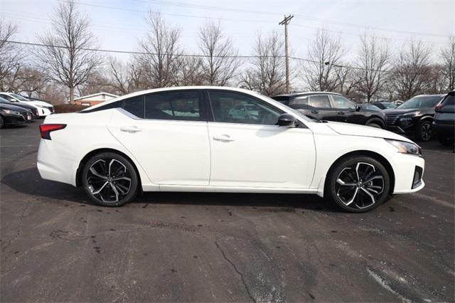 new 2025 Nissan Altima car, priced at $31,190