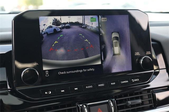 new 2025 Nissan Pathfinder car, priced at $51,025