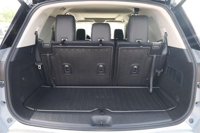 new 2025 Nissan Pathfinder car, priced at $51,025