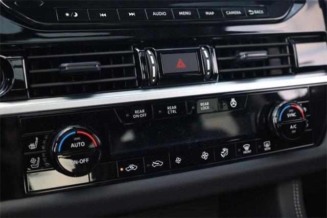 new 2025 Nissan Pathfinder car, priced at $51,025