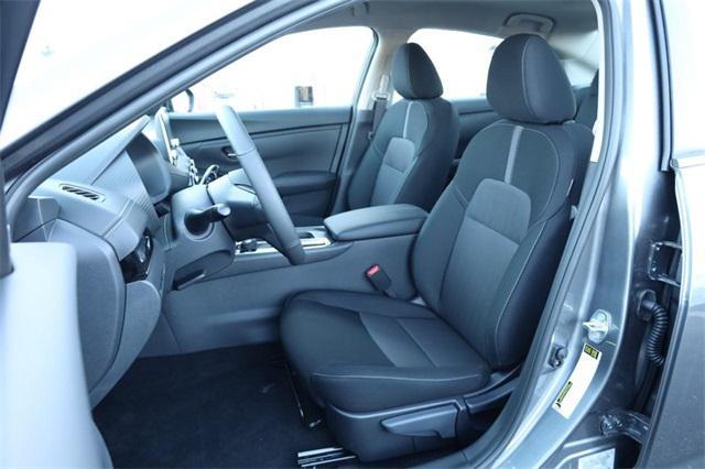 new 2025 Nissan Sentra car, priced at $20,650