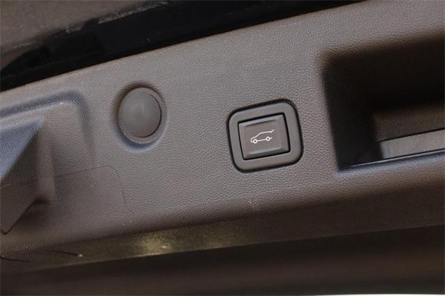 used 2024 Chevrolet Equinox car, priced at $21,988