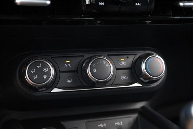 new 2025 Nissan Kicks car, priced at $23,705