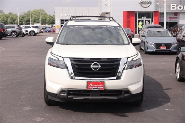 used 2023 Nissan Pathfinder car, priced at $35,999