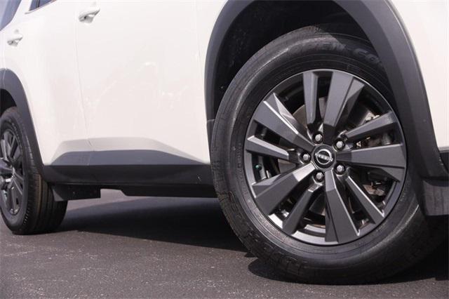 used 2023 Nissan Pathfinder car, priced at $35,999