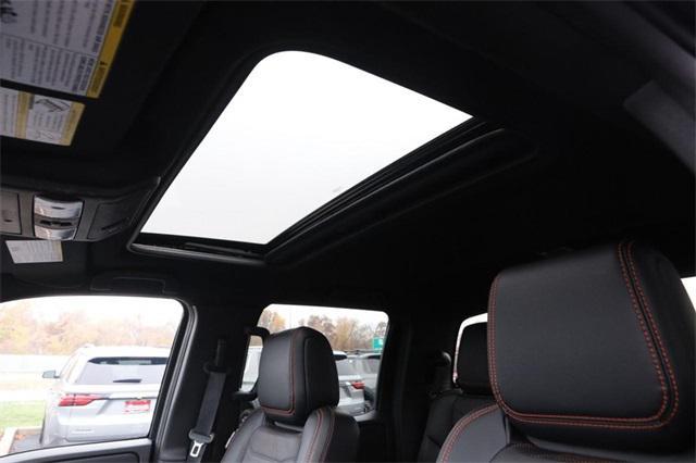 used 2025 Nissan Frontier car, priced at $39,995