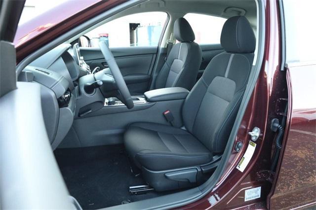 new 2025 Nissan Sentra car, priced at $21,650