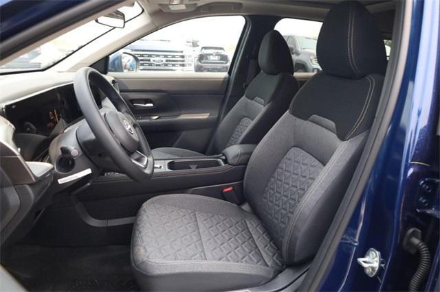 new 2025 Nissan Kicks car, priced at $27,115