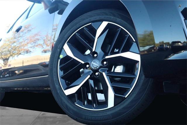 new 2025 Nissan Versa car, priced at $21,340