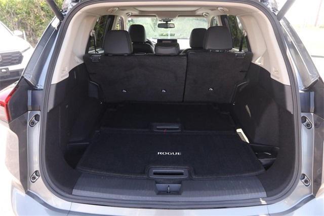 used 2024 Nissan Rogue car, priced at $29,986
