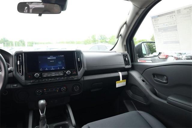 new 2025 Nissan Frontier car, priced at $31,440