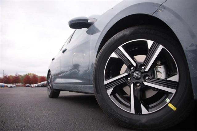 new 2025 Nissan Sentra car, priced at $22,300