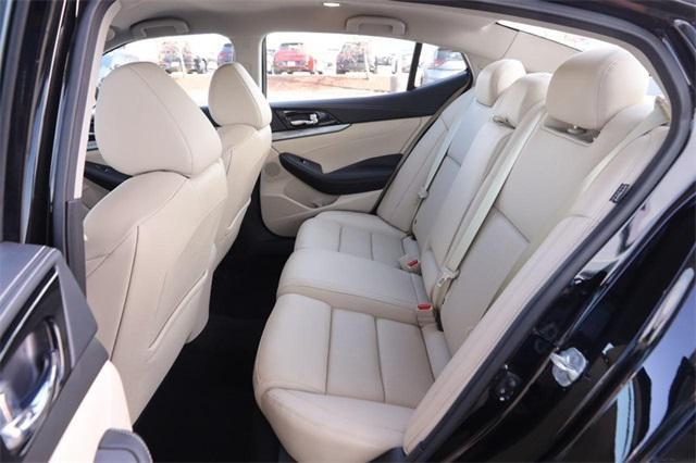 used 2023 Nissan Maxima car, priced at $29,997
