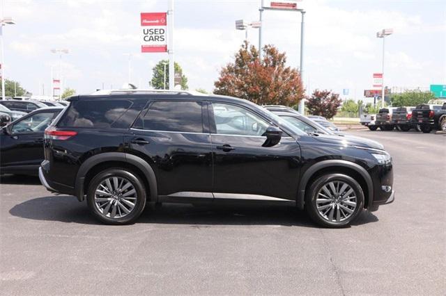 used 2025 Nissan Pathfinder car, priced at $42,977