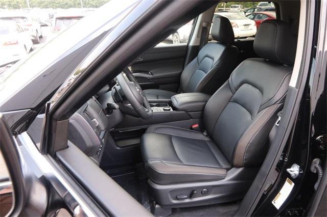 used 2025 Nissan Pathfinder car, priced at $42,977