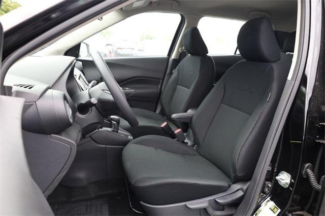 new 2025 Nissan Kicks car, priced at $22,960