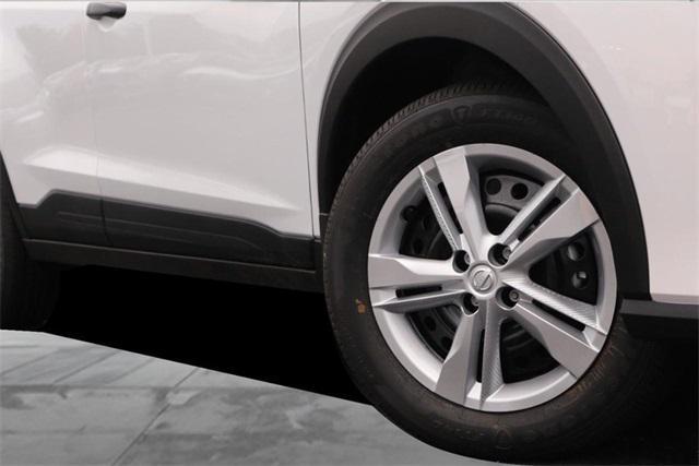 new 2025 Nissan Kicks car, priced at $21,660