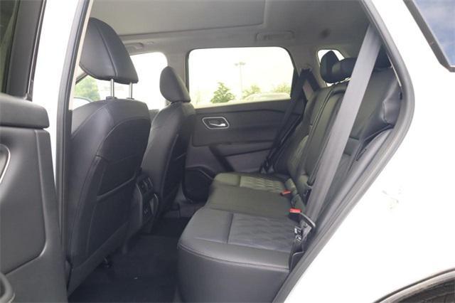 new 2025 Nissan Rogue car, priced at $40,950