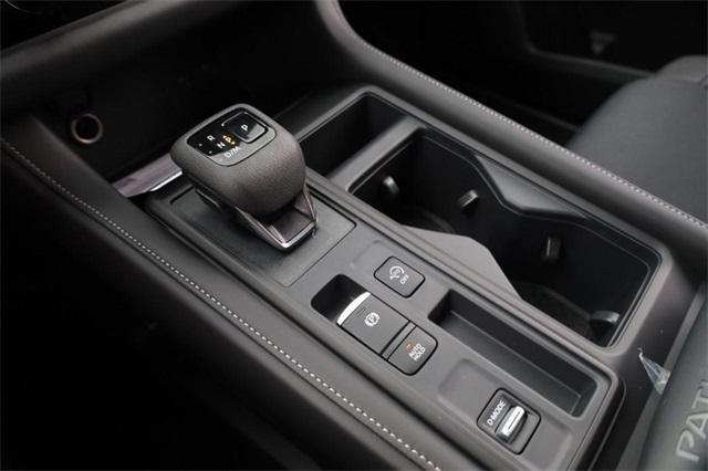 new 2025 Nissan Pathfinder car, priced at $29,765