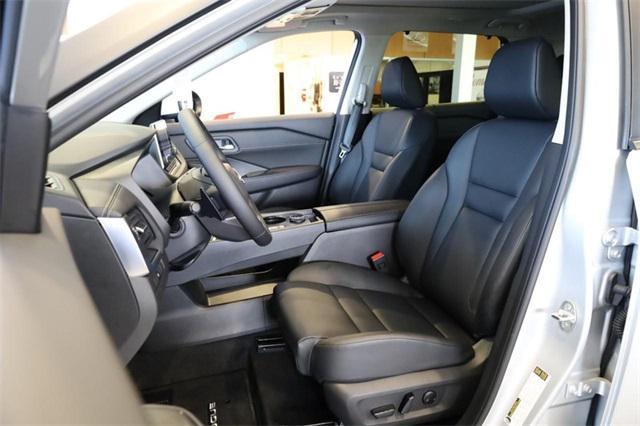 new 2025 Nissan Rogue car, priced at $32,885