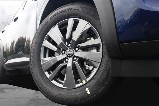 new 2025 Nissan Pathfinder car, priced at $36,925