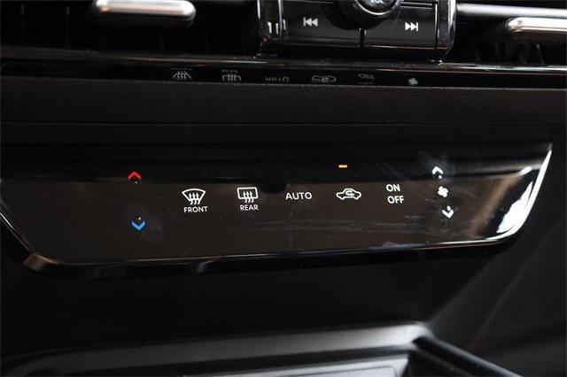 new 2025 Nissan Kicks car, priced at $24,915