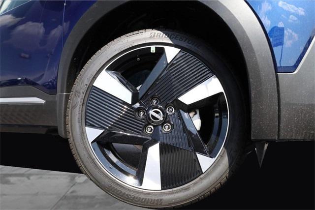 new 2025 Nissan Kicks car, priced at $24,915