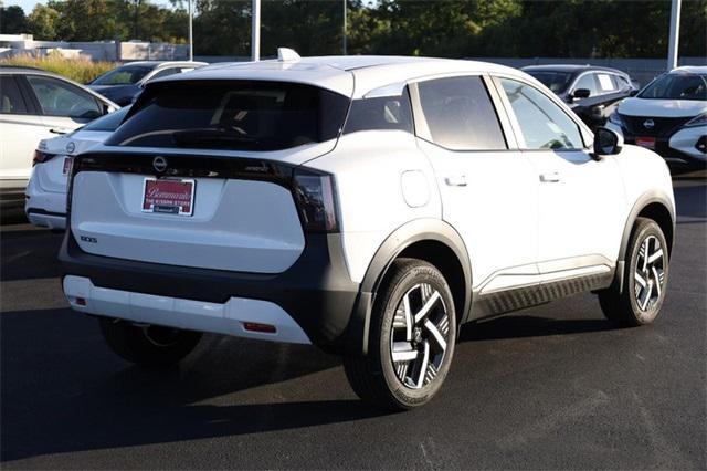 new 2025 Nissan Kicks car, priced at $25,100