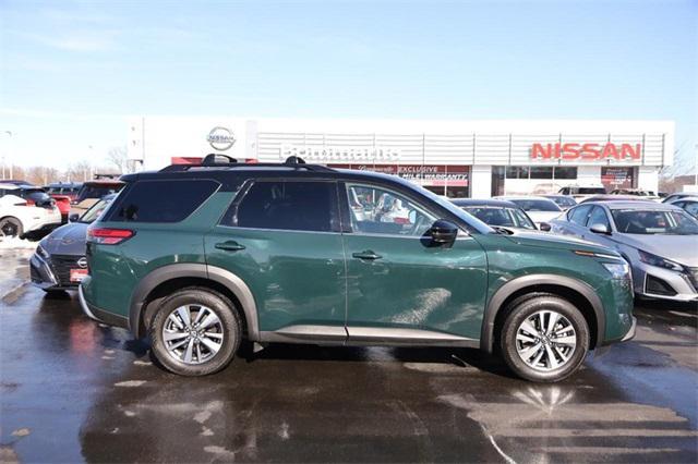 used 2024 Nissan Pathfinder car, priced at $38,999