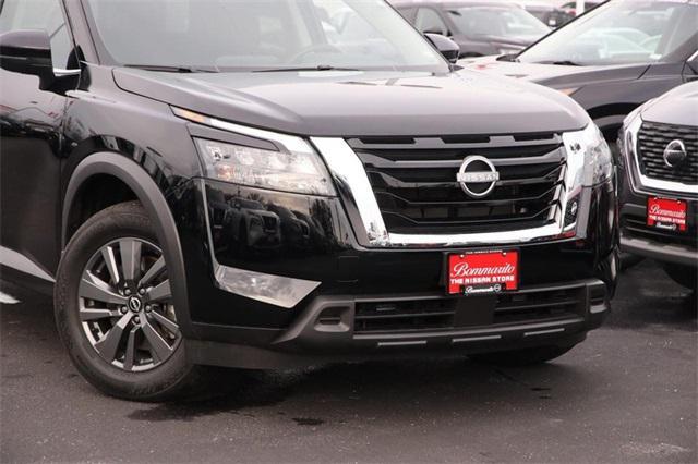 used 2024 Nissan Pathfinder car, priced at $36,999