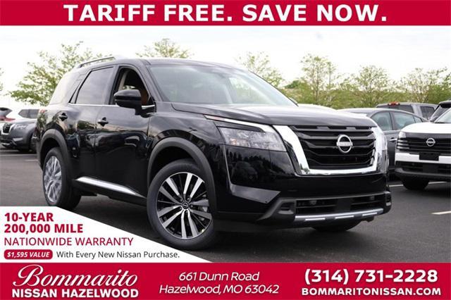 new 2025 Nissan Pathfinder car, priced at $46,030