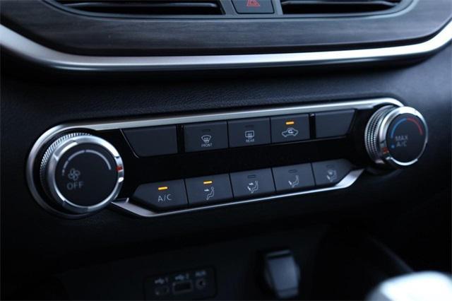 new 2025 Nissan Altima car, priced at $27,310