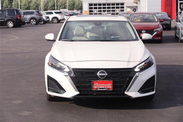 new 2025 Nissan Altima car, priced at $35,905