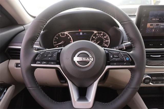 new 2025 Nissan Altima car, priced at $35,905