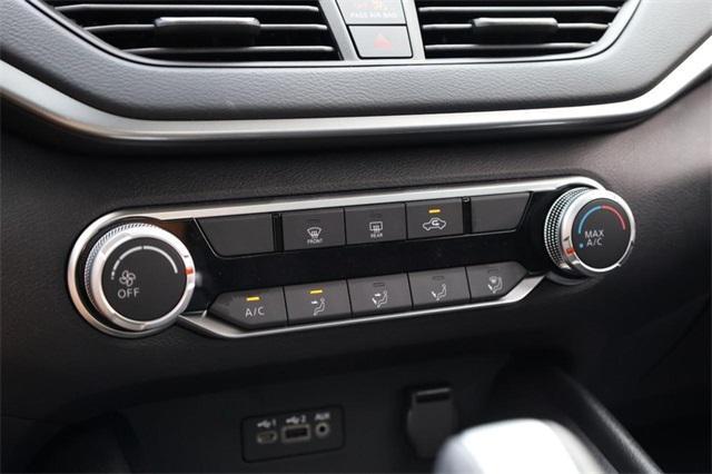 new 2025 Nissan Altima car, priced at $26,405