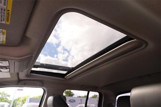 used 2021 Nissan Frontier car, priced at $29,999