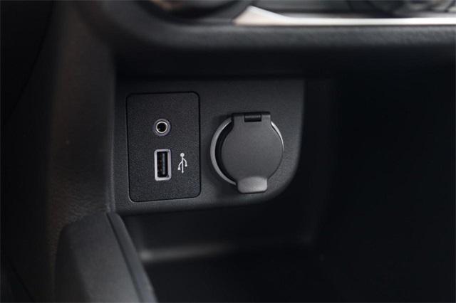 new 2025 Nissan Kicks car, priced at $23,760