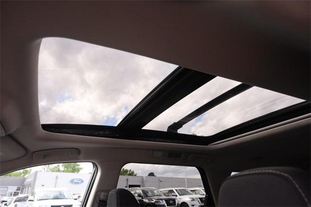 used 2024 Nissan Pathfinder car, priced at $35,999