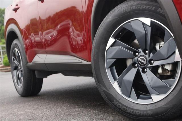 used 2024 Nissan Rogue car, priced at $26,977
